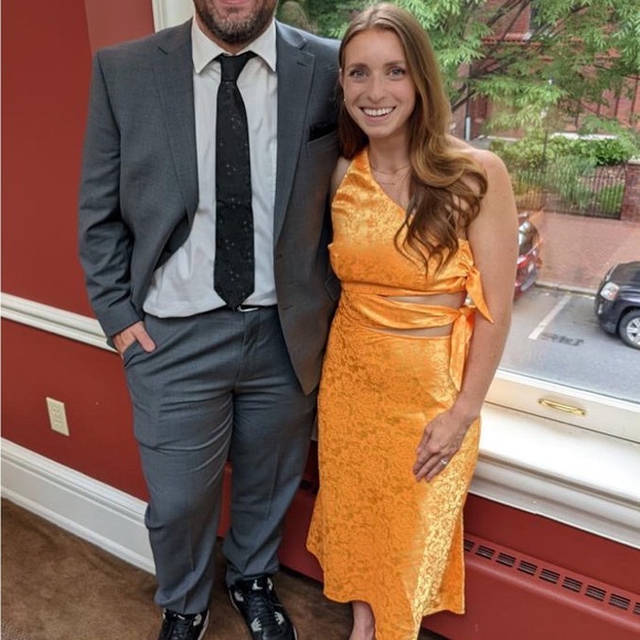 WAYF Untouchable Midi Dress - Picture 4 of 4